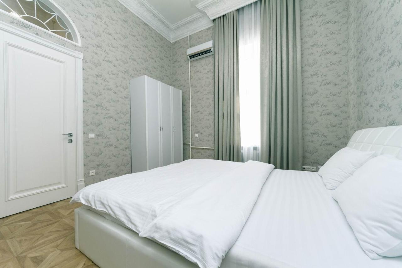 Vip Near Premier Palace & Arena City Kiev Exterior foto