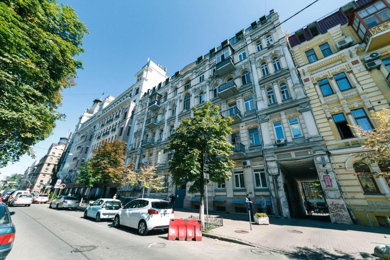 Vip Near Premier Palace & Arena City Kiev Exterior foto