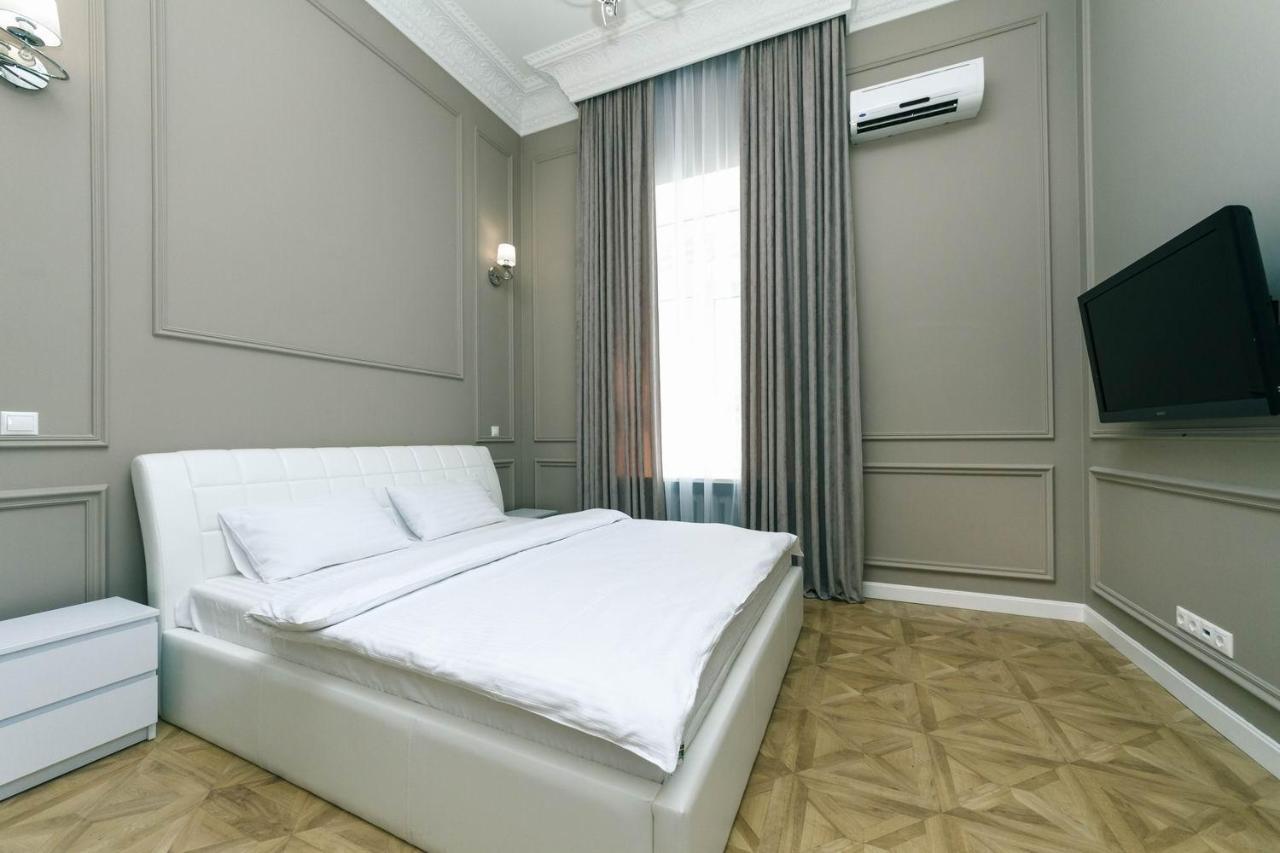 Vip Near Premier Palace & Arena City Kiev Exterior foto